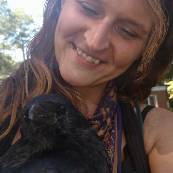 Meet your Posher, Crystal - Picture 9 of 13